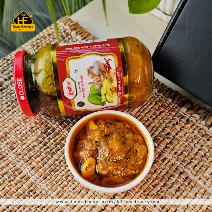 আম রসুনের আচার ১